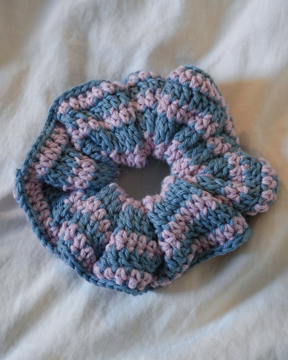 Fluffy Scrunchie